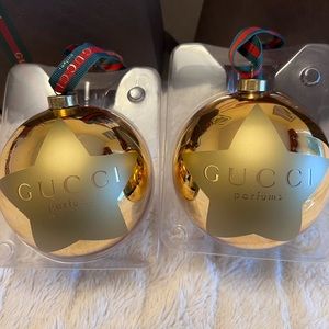 GUCCI BEAUTY LIMITED EDITION CHRISTMAS GLASS BALL ORNAMENT 2013